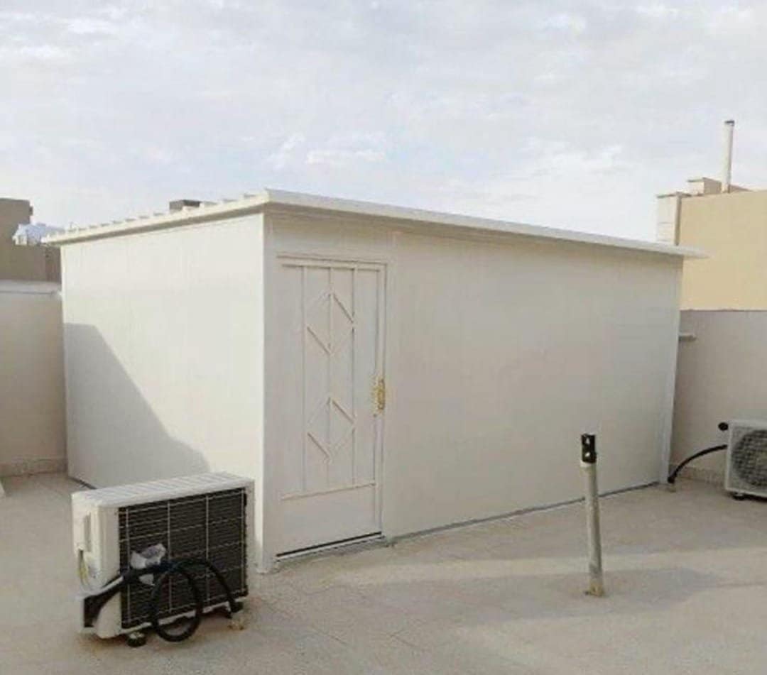 أعمال الساندوتش بانل في جدة