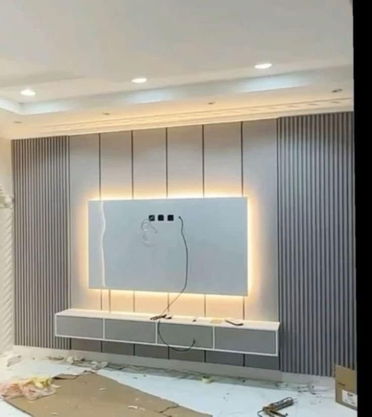 معلم دهان بالرياض شركة ديكورات ودهانات الرياض سندوتش بنل أفضل فني في الرياض – صورة توضيحية عن معلم دهان بالرياض